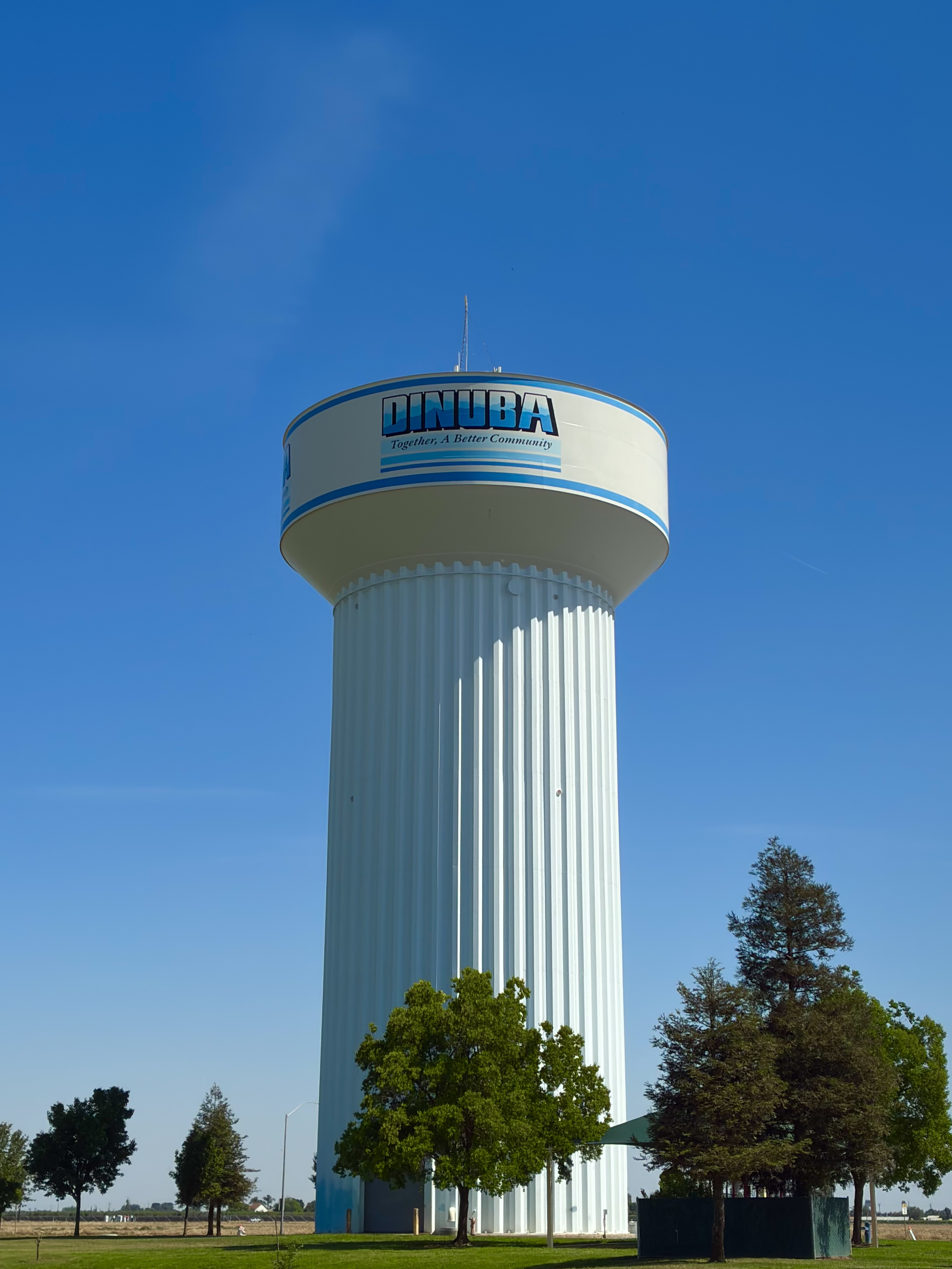 Dinuba, California