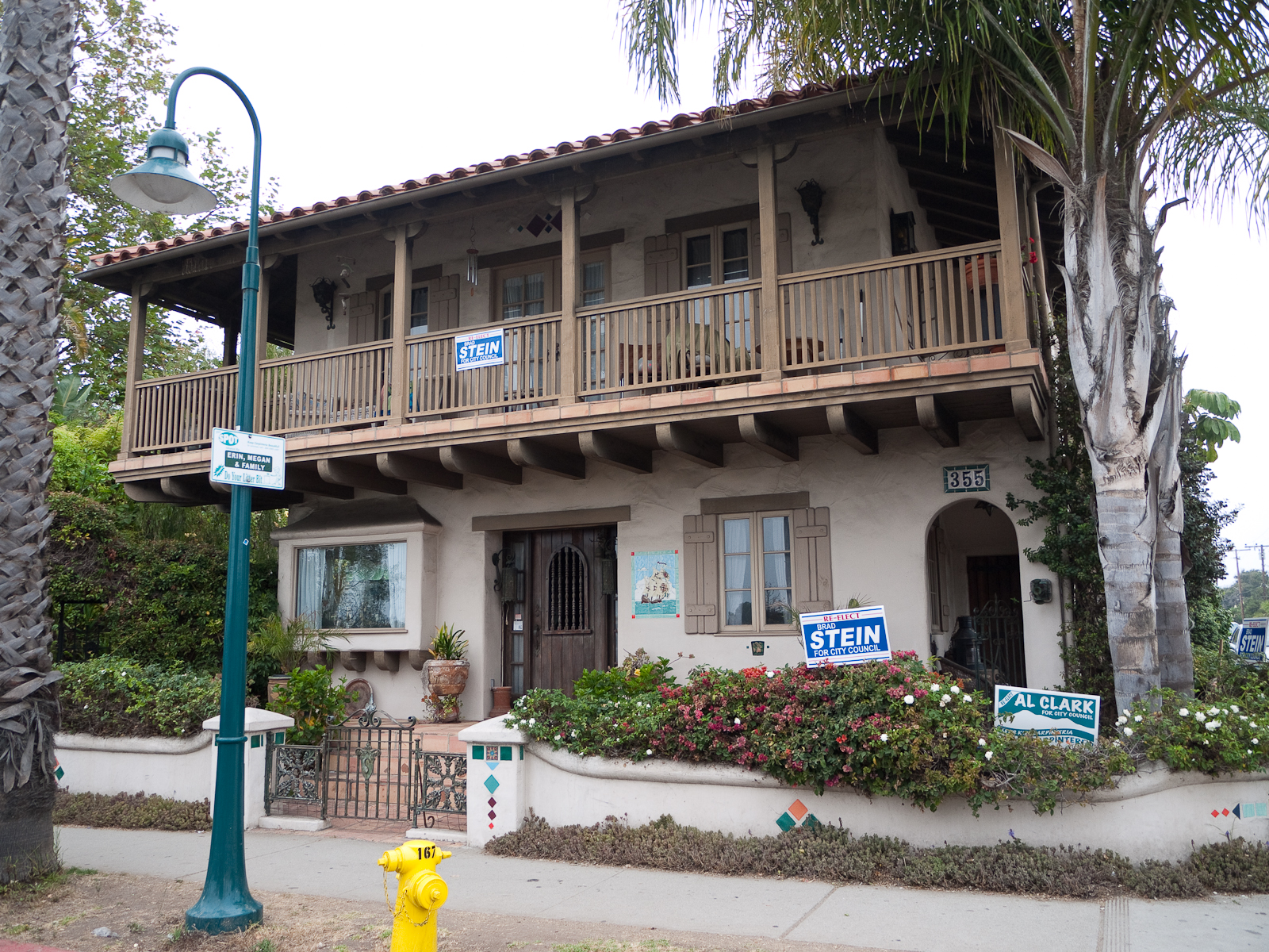 Carpinteria, California